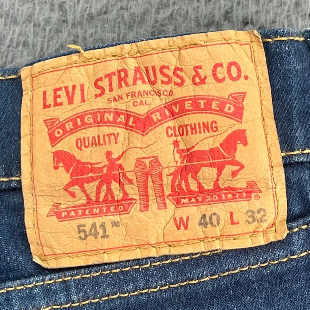 Levi‎ Strauss 541 Athletic Taper Jeans Dark Wash Mens W40 L32